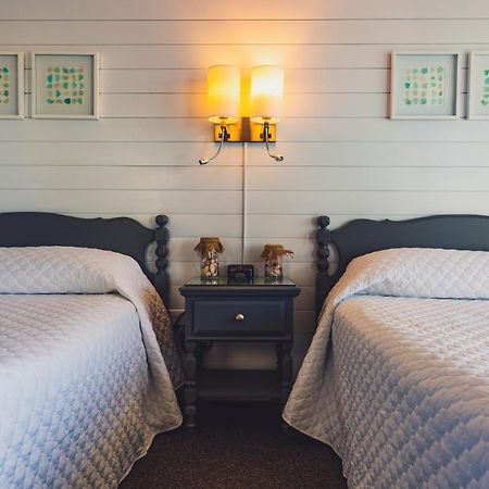 Bearskin Neck Motor Lodge 락포트 외부 사진