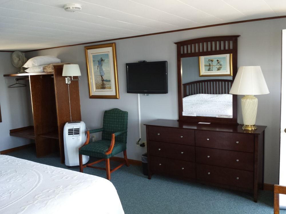 Bearskin Neck Motor Lodge 락포트 외부 사진