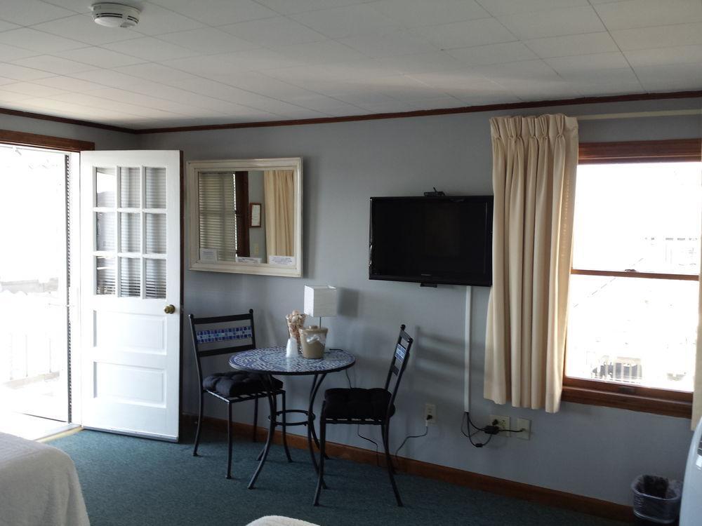 Bearskin Neck Motor Lodge 락포트 외부 사진