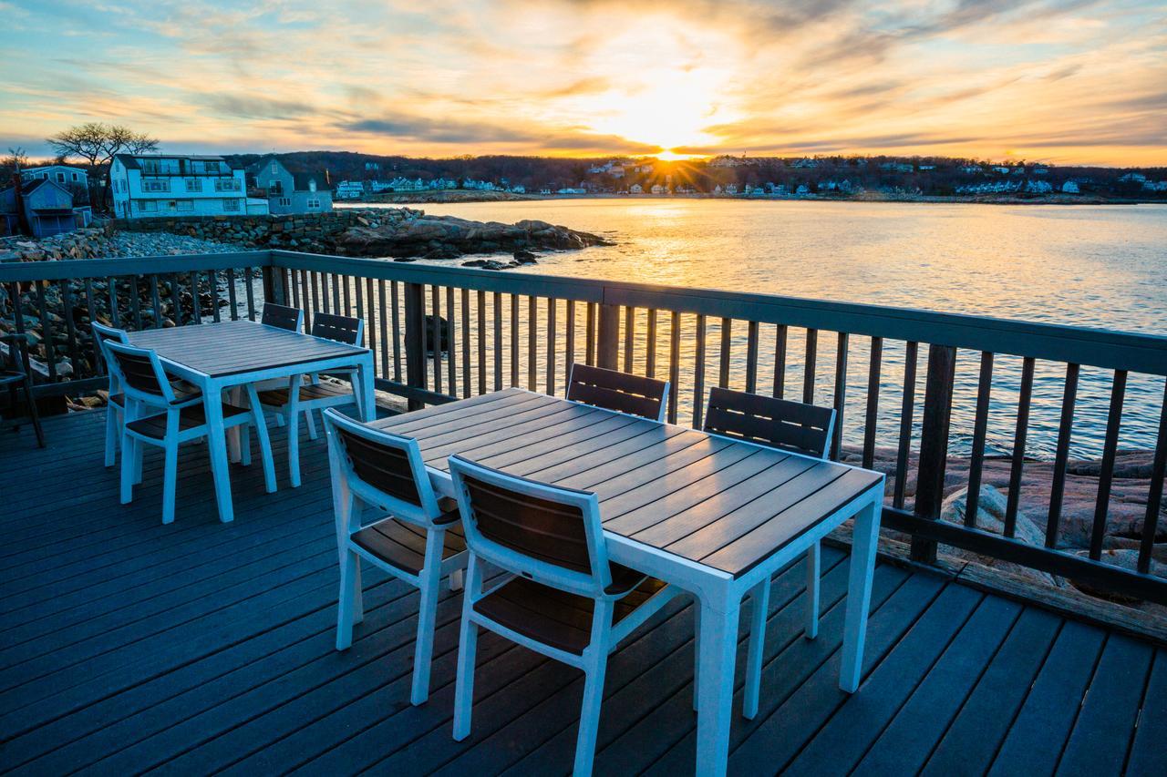 Bearskin Neck Motor Lodge 락포트 외부 사진