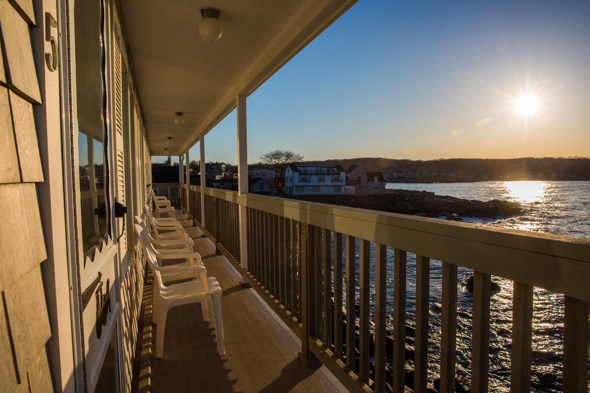 Bearskin Neck Motor Lodge 락포트 외부 사진