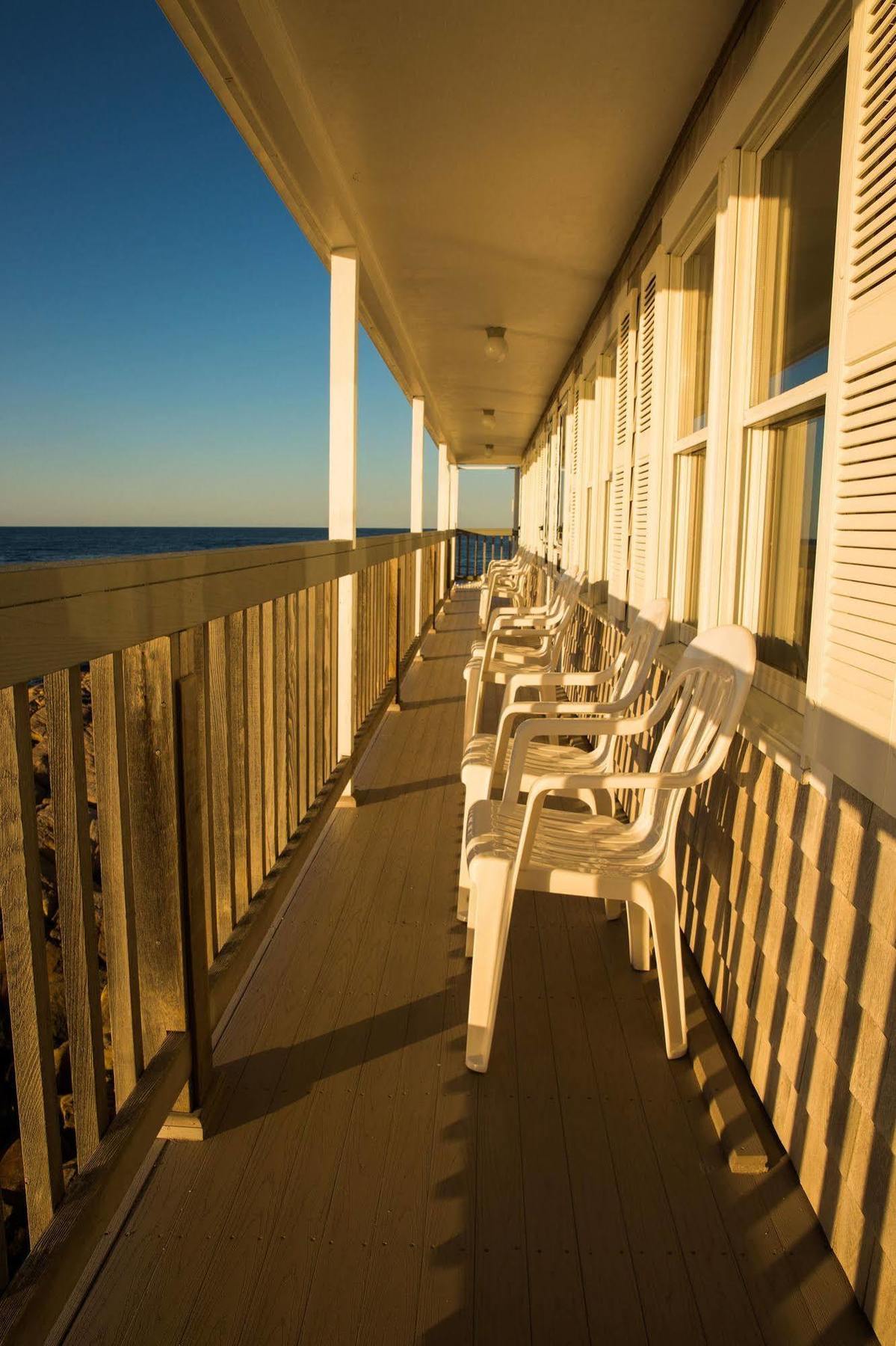 Bearskin Neck Motor Lodge 락포트 외부 사진