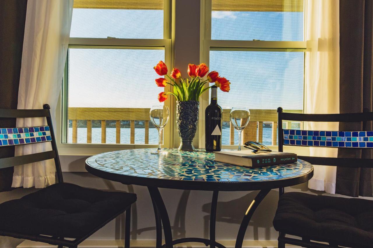 Bearskin Neck Motor Lodge 락포트 외부 사진